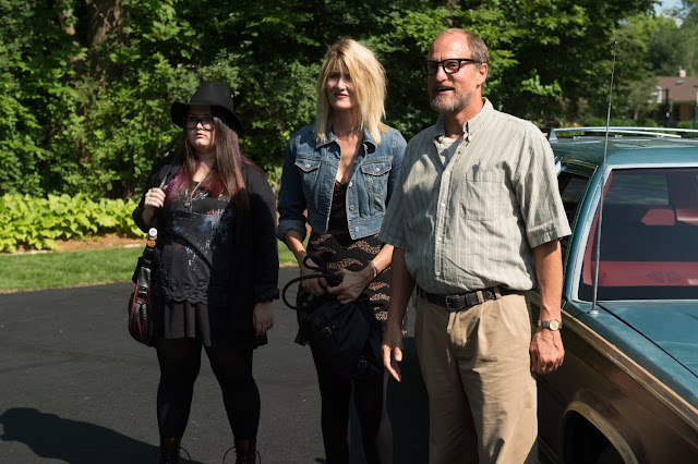 Woody Harrelson e Laura Dern nelle nuove immagini da ‘Wilson’