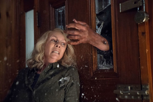 Jamie Lee Curtis  ancora una volta contro Michael Myers nel trailer di ‘Halloween’