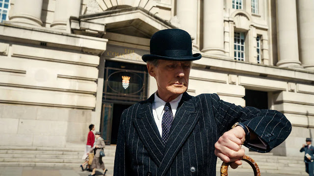 Living: Bill Nighy nel trailer del remake presentato a Venezia 79