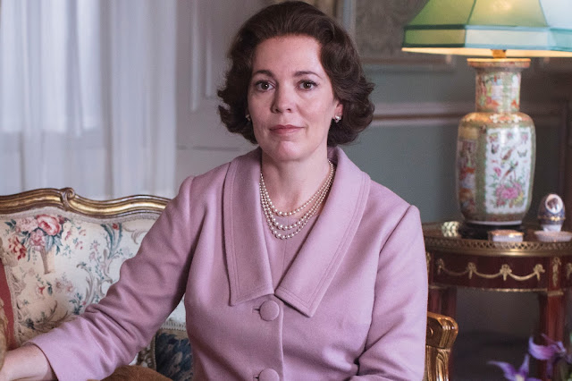 ‘The Crown’: Olivia Colman è Elisabetta II nel trailer finale della terza stagione Netflix